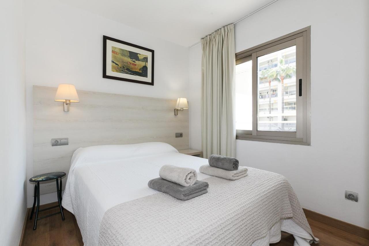 Uhc Michelangelo Apartments Salou Exterior photo