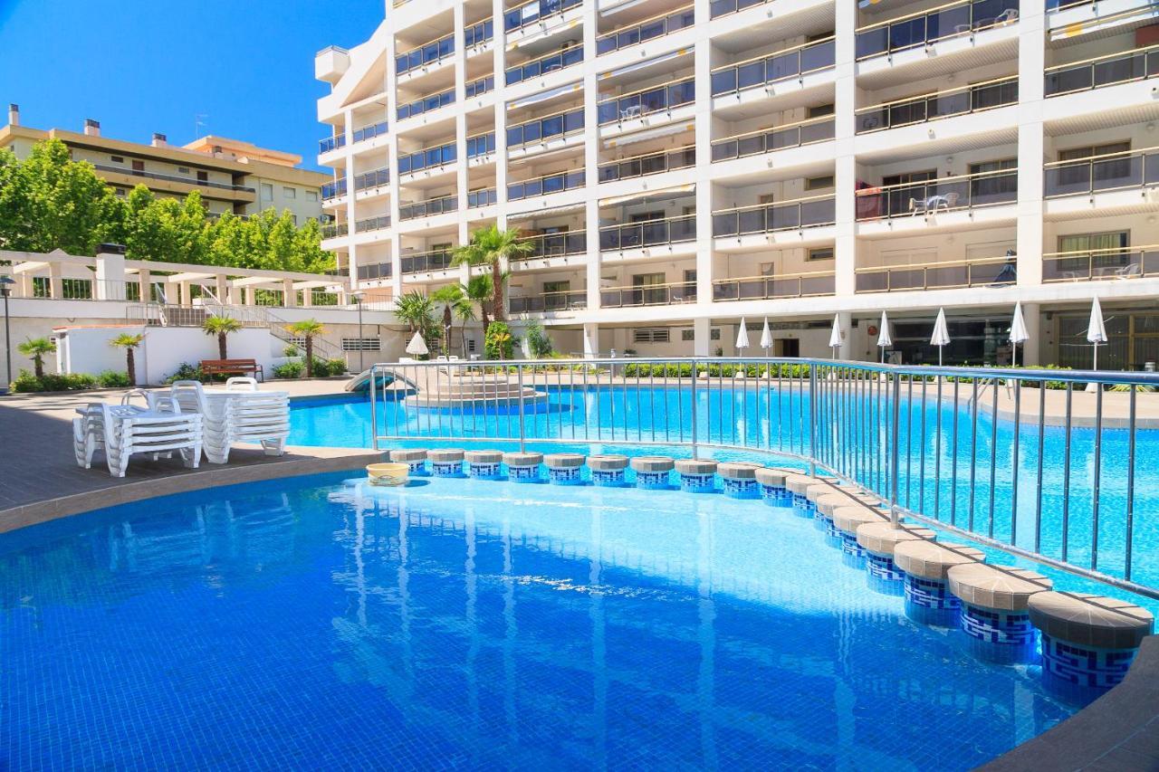Uhc Michelangelo Apartments Salou Exterior photo