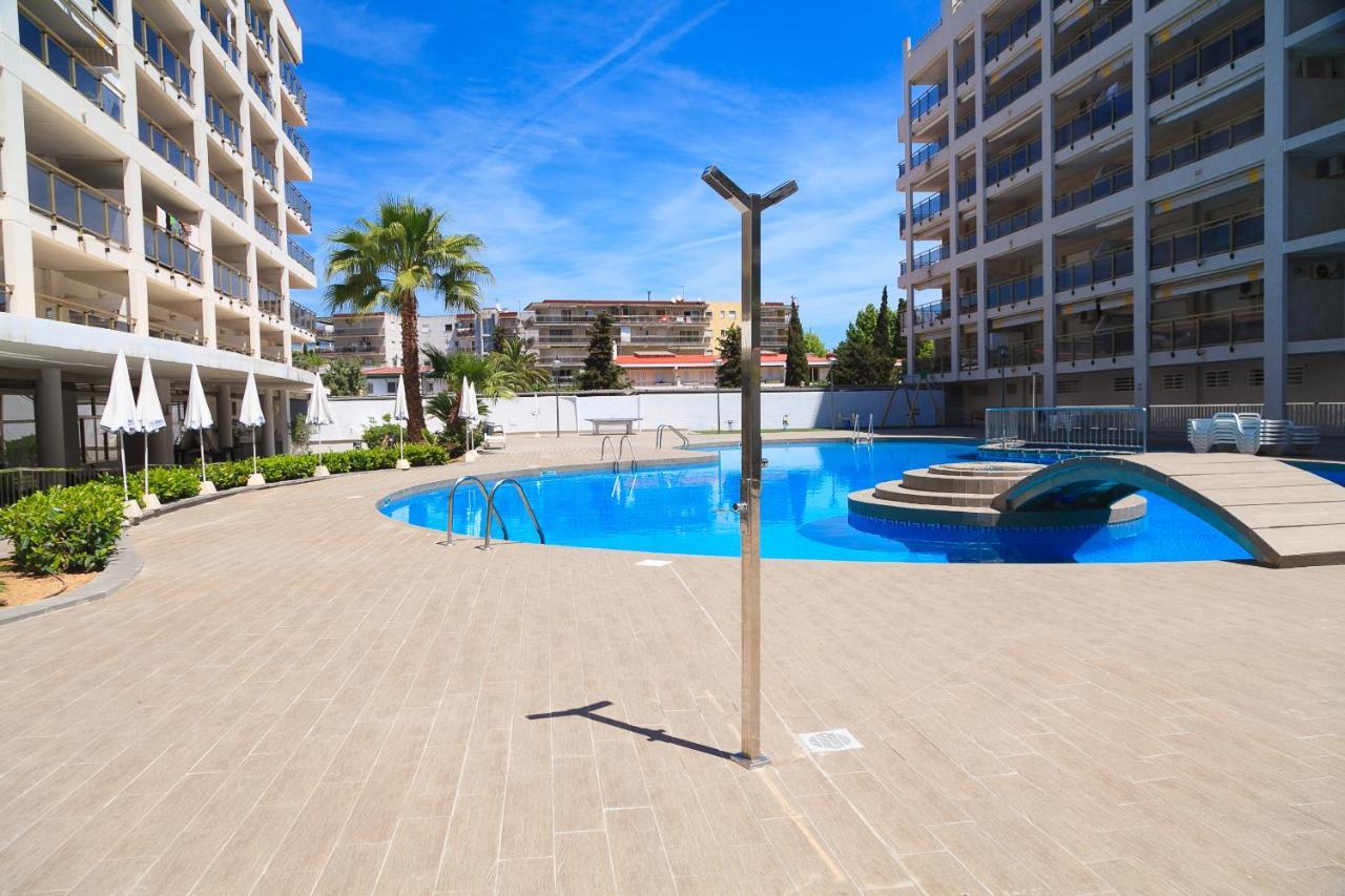 Uhc Michelangelo Apartments Salou Exterior photo